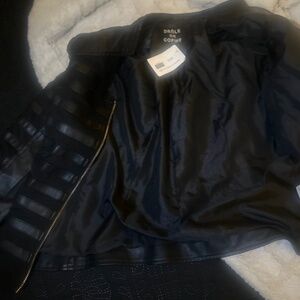 Women’s leather jacket - large